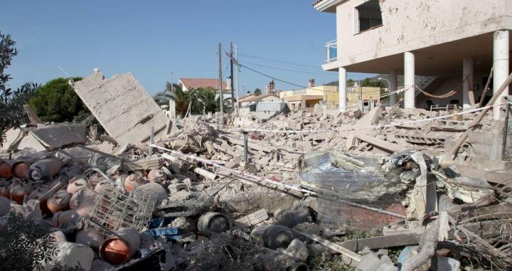 La casa de Alcanar que explotó por la fabricación de explosivos antes de los atentados del 17-A / EFE