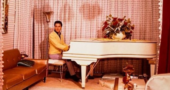 piano elvis