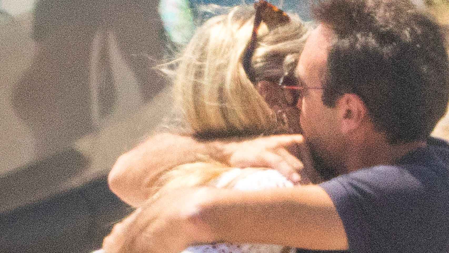 Enrique Ponce y Ana Soria apuestan por llevar su amor con total naturalidad / AGENCIAS