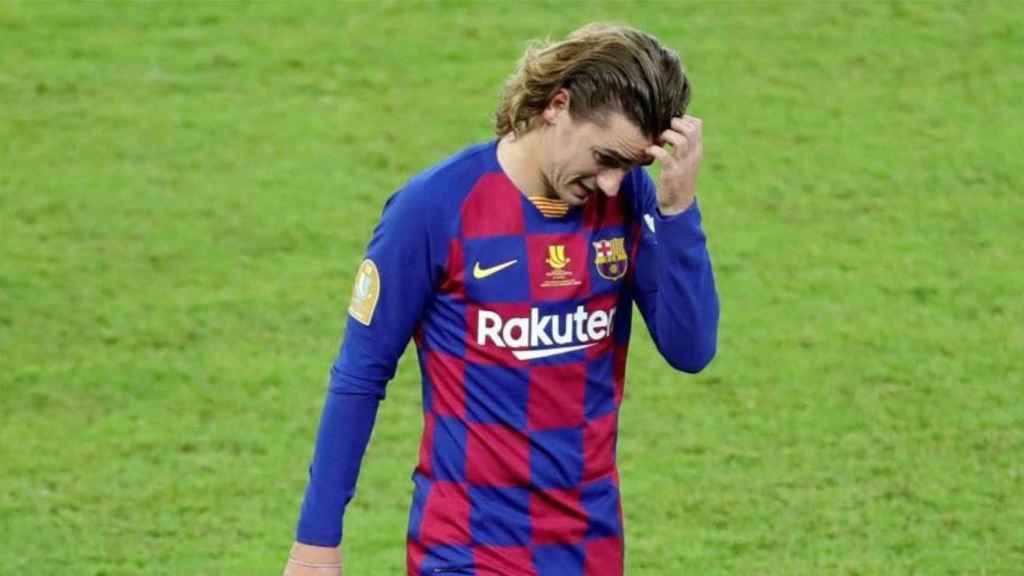 Griezmann en un gesto de frustración durante un partido en su primera temporada como blaugrana / EFE