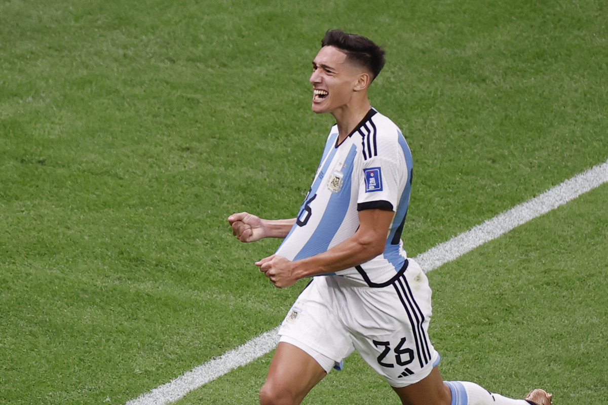 Nahuel Molina, celebrando el gol marcado contra Holanda / EFE