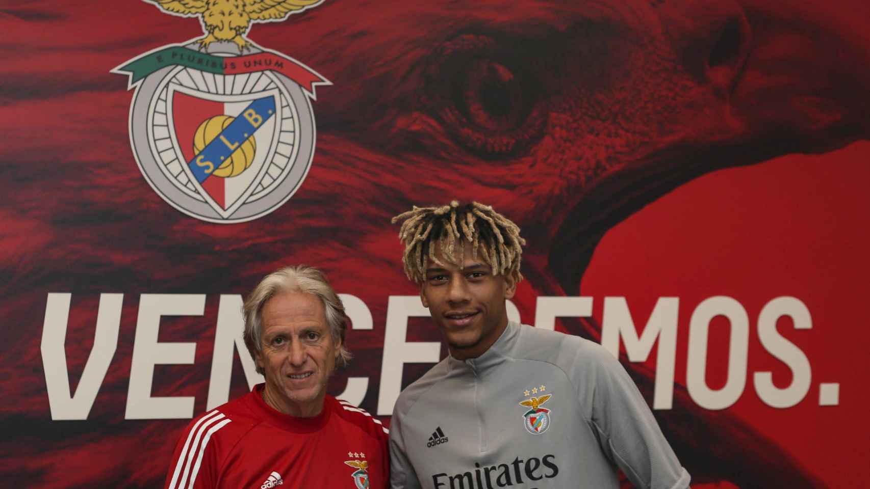 Todibo en una imagen de archivo con el Benfica / Benfica