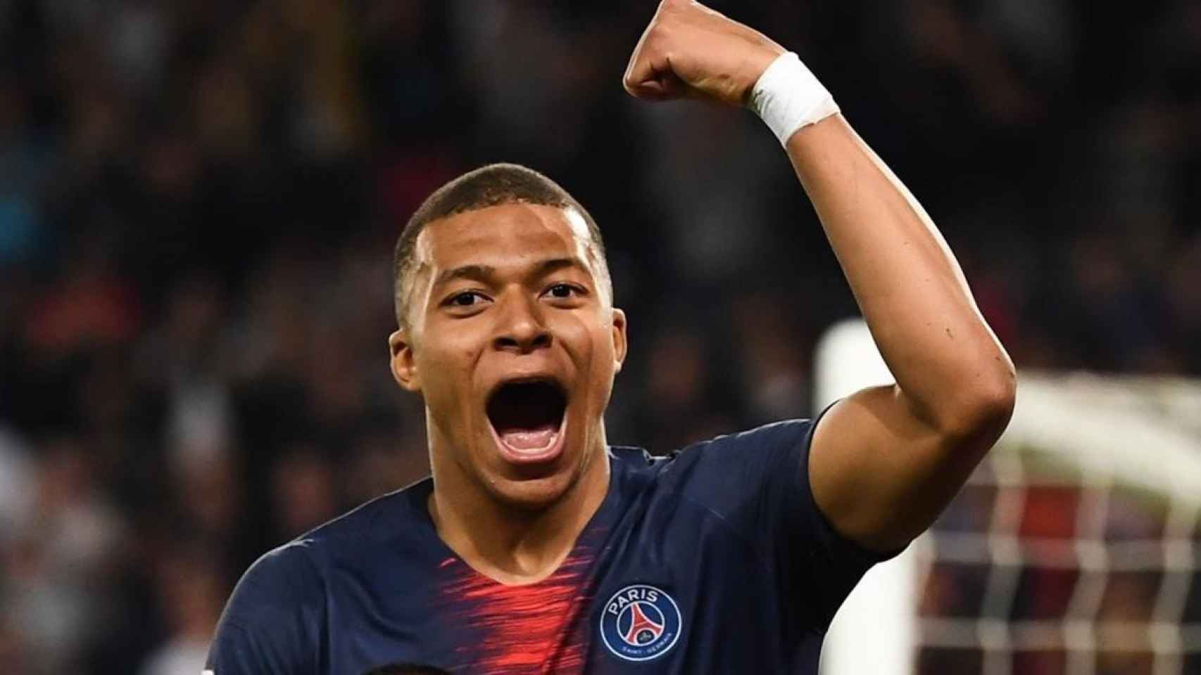 Mbappé celebra un gol con el PSG | EFE