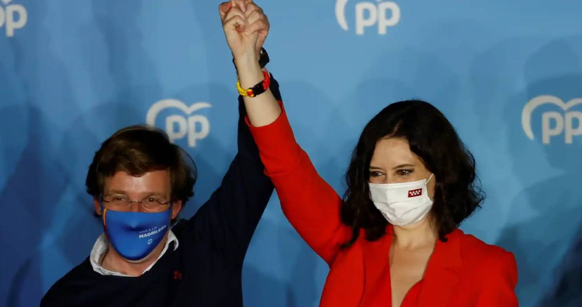 El alcalde de Madrid, José Luis Martínez Almeida, y la presidenta de la Comunidad de Madrid, Isabel Díaz Ayuso (PP) / EFE