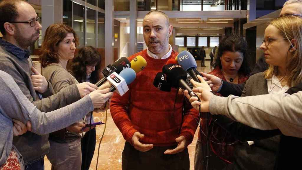 Eloi Badia, concejal de Emergencia Climática y Transición Ecológica de Barcelona, autoriza los pisos sociales de Encarnació / CG