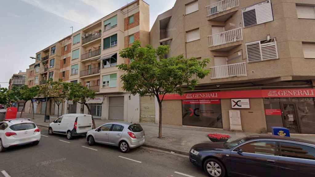 Avenida Artesa, en el barrio de La Bordeta, en Lleida, zona en la que tuvo lugar el tiroteo / GOOGLE STREET VIEW