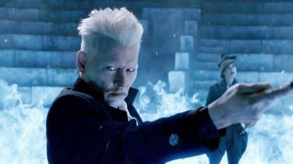 Johnny Depp en su papel de Gellert Grindelwald en 'Animales Fantásticos' / YOUTUBE