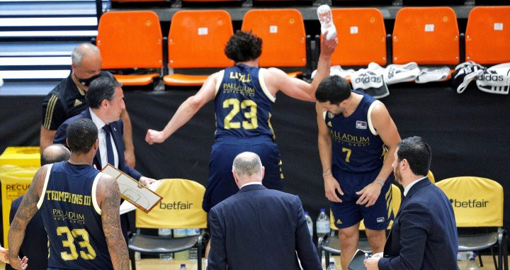 El enfado de Sergio Llull, del Real Madrid, tras caer ante Andorra | EFE