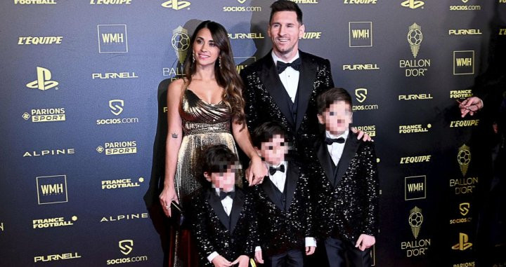 Antonella Roccuzzo y Leo Messi en la gala del Balón de Oro / EFE