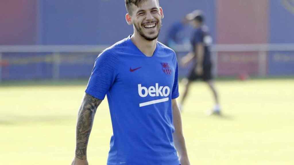 Una foto de Carles Pérez durante un entrenamiento del Barça / FCB