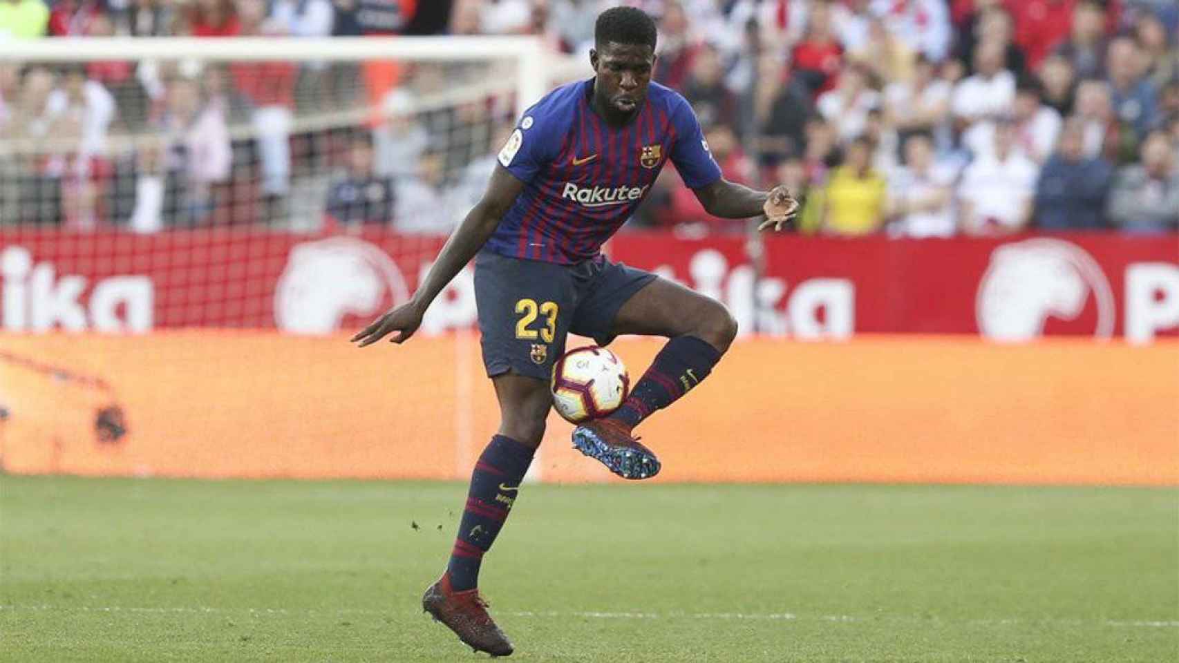 Umtiti en un partido con el FC Barcelona / TWITTER