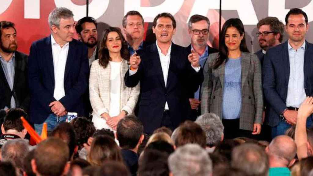 Albert Rivera, Inés Arrimadas y el resto de los pesos pesados de Ciudadanos en su comparecencia tras conocer los resultados del 28A / EFE