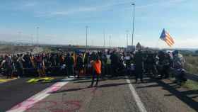 Independentistas cortan la frontera con Francia en Puigcerdà