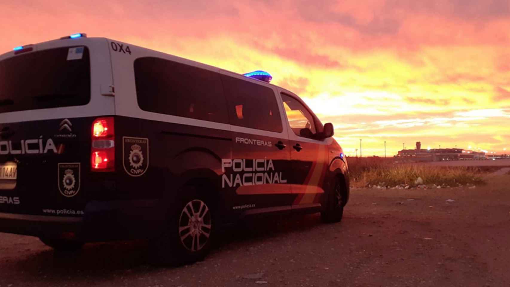 Un furgón de la Policía Nacional / POLICÍA