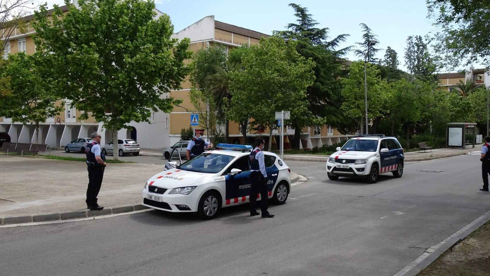 Agentes de los Mossos d'Esquadra en Premià de Mar / EP