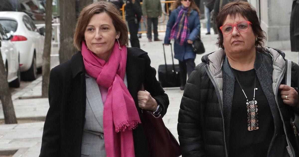 Carme Forcadell (i) y Dolors Bassa (d), dos de las condenadas por el 'procés' bien posicionadas para acceder a los indultos / EFE