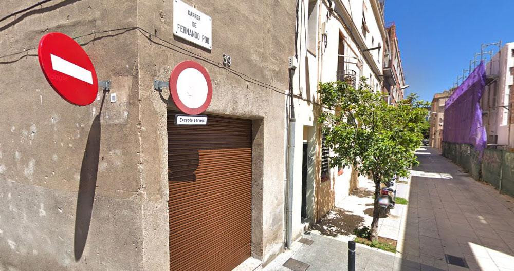 Calle Fernando Poo, en el barrio del Poblenou, donde fue tiroteado el hombre / GOOGLE MAPS