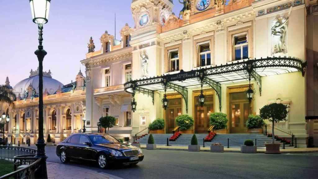 El trío estafó 3,66 millones al Casino de Montecarlo.