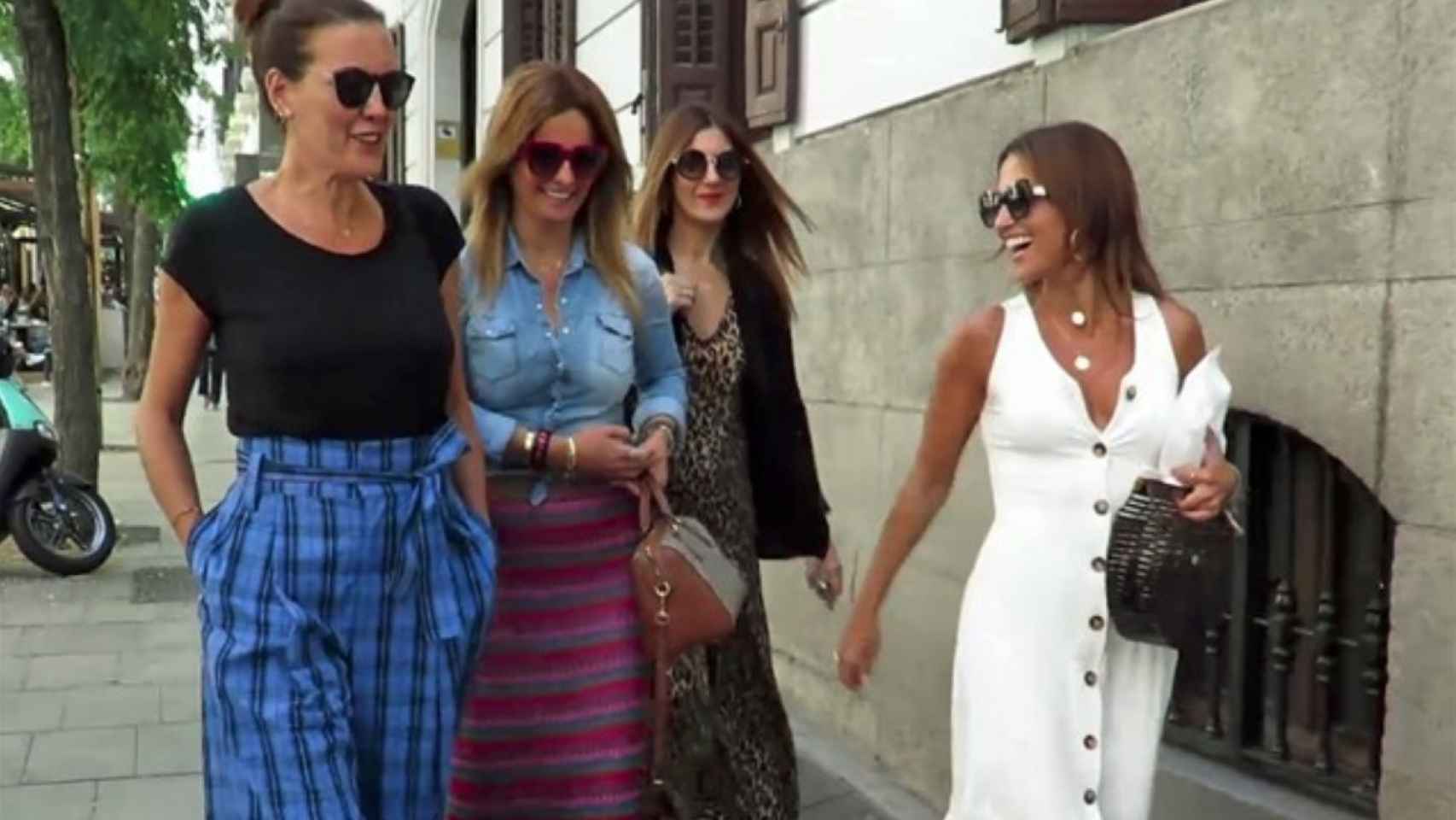 Paula Echevarría junto a sus amigas, Las Pencas