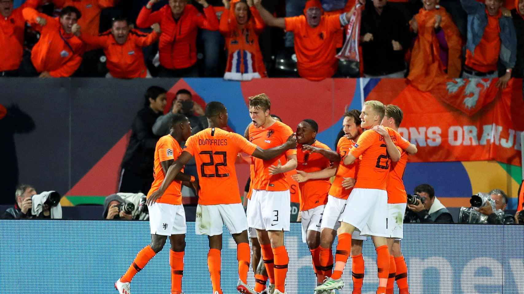 Matthijs de Ligt celebra su gol ante Inglaterra / EFE