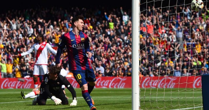 Messi marcando un gol contra el Rayo Vallecano / EFE