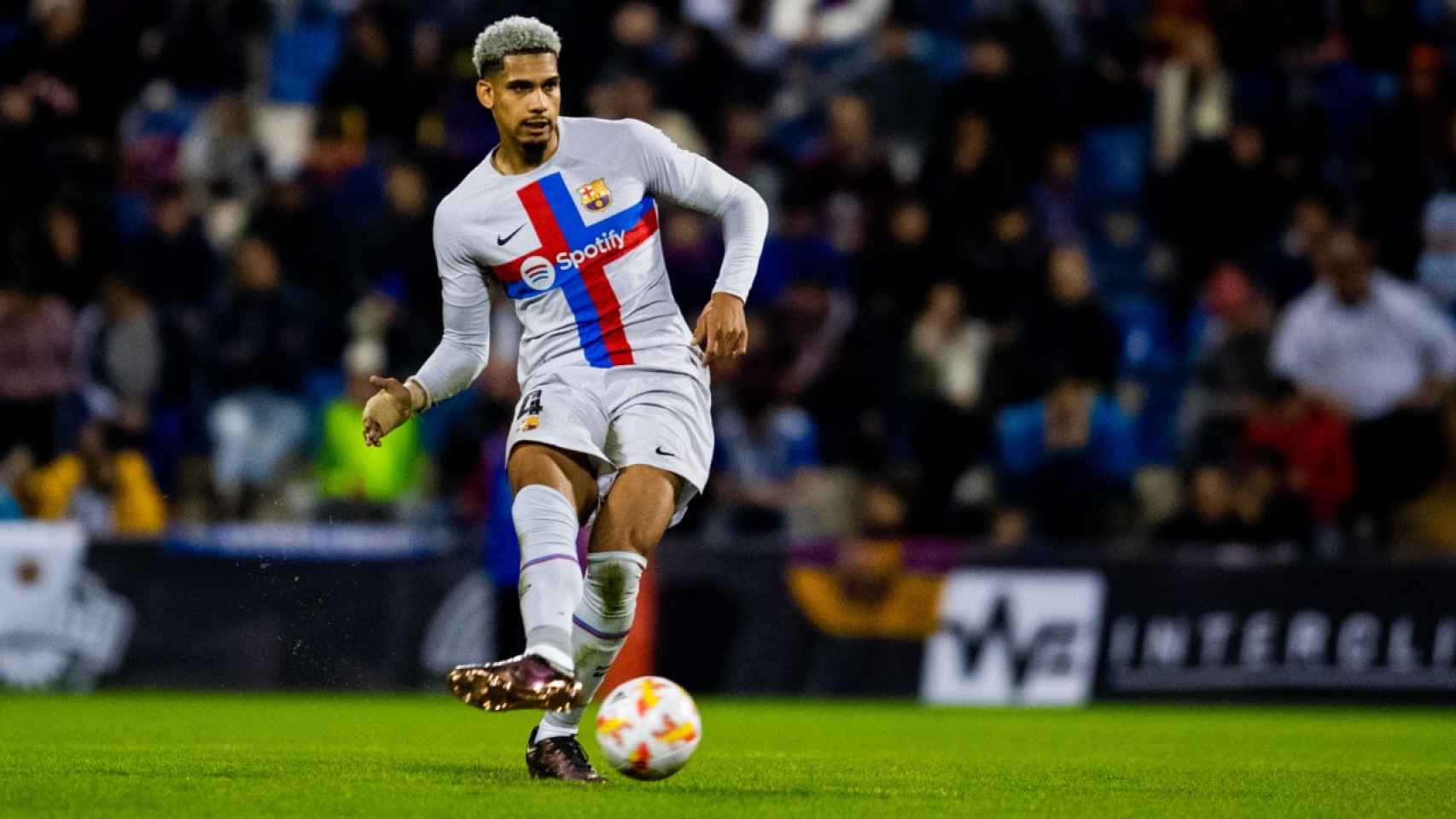 Ronald Araujo en el partido de Copa del Rey contra el Intercity / FCB