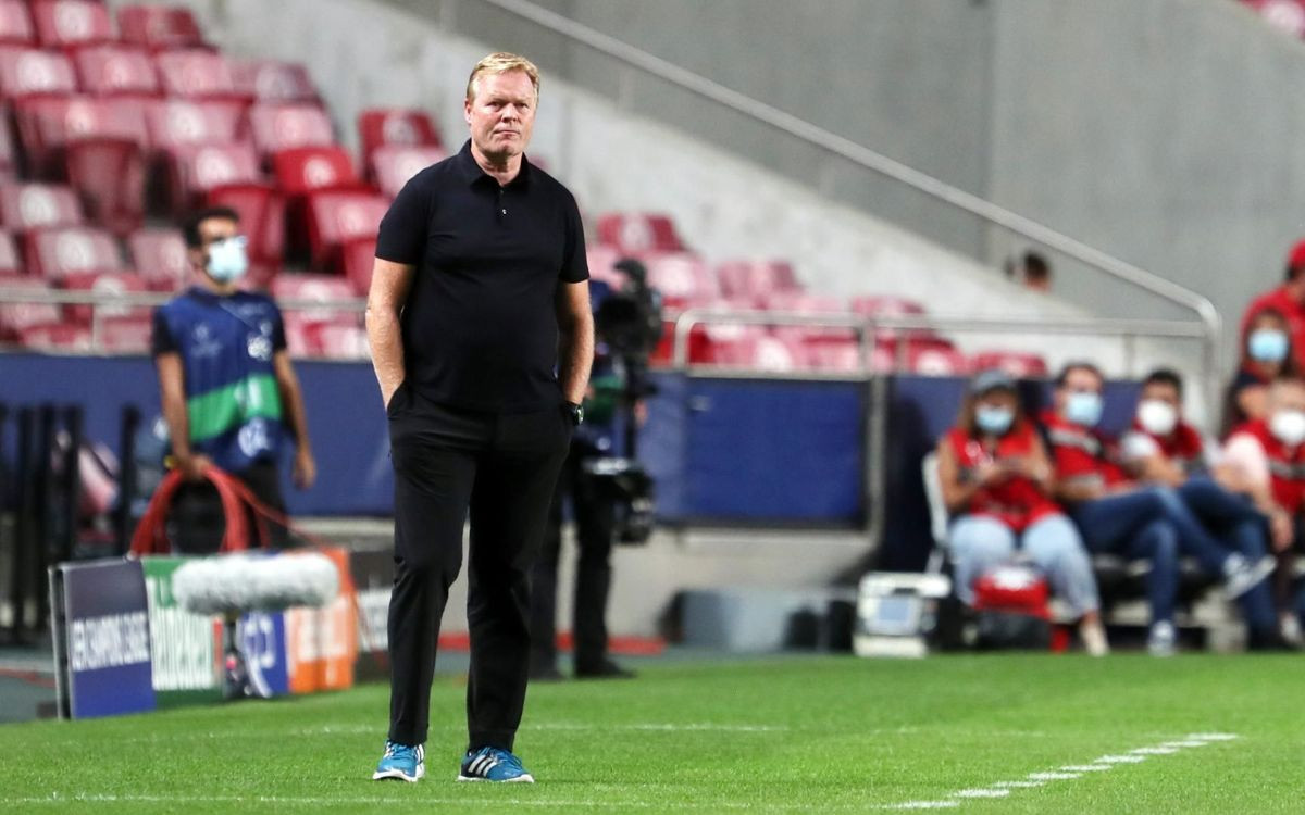 Koeman durante el Benfica-Barça / FC Barcelona