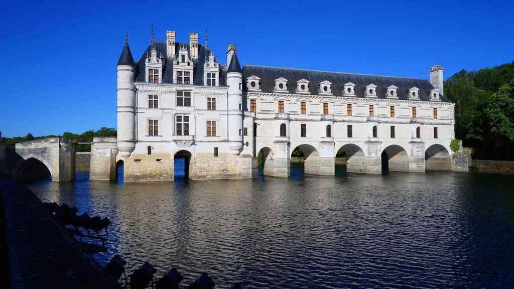 Chenonceau con su característico puente sobre el río Cher / YOLANDA CARDO