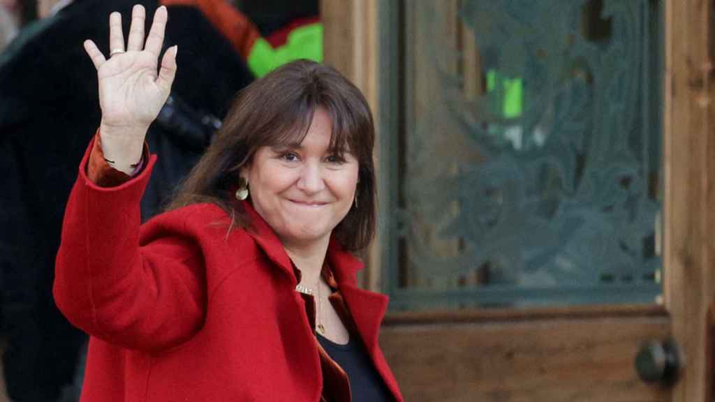 La presidenta de Junts, Laura Borràs, frente a la Audiencia de Barcelona / QUIQUE GARCÍA - EFE