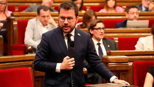 El presidente catalán, Pere Aragonès, en una intervención en el Parlament / EP