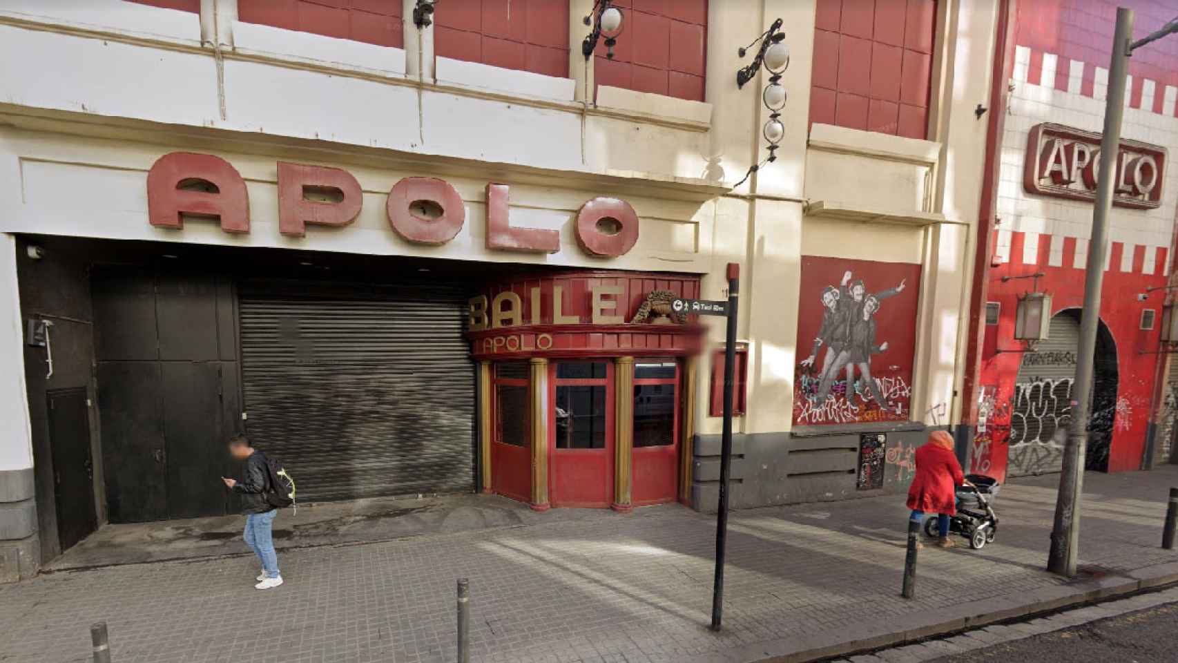 La sala Apolo de Barcelona en la que murió el jugador de rugby Liam Hampson tras salir por una puerta de emergencia y caer al vacío / GOOGLE STREET VIEW