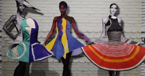Trajes del diseñador Manuel Piña en la reapertura del Museo Manuel Piña / Efe