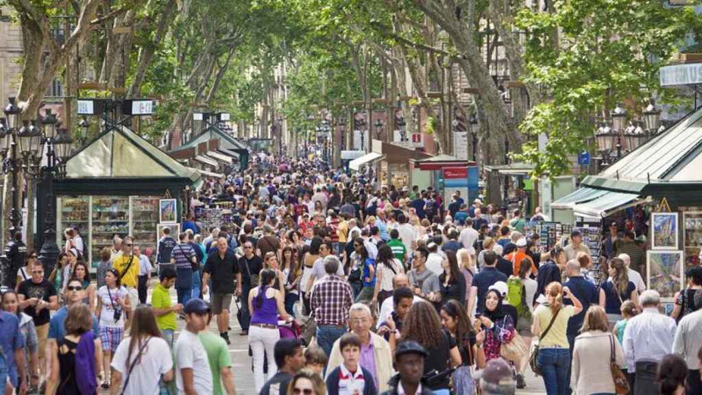 El hotel, situado en Las Ramblas, ha sido 'pillado' pagando supuestas mordidas a taxistas.