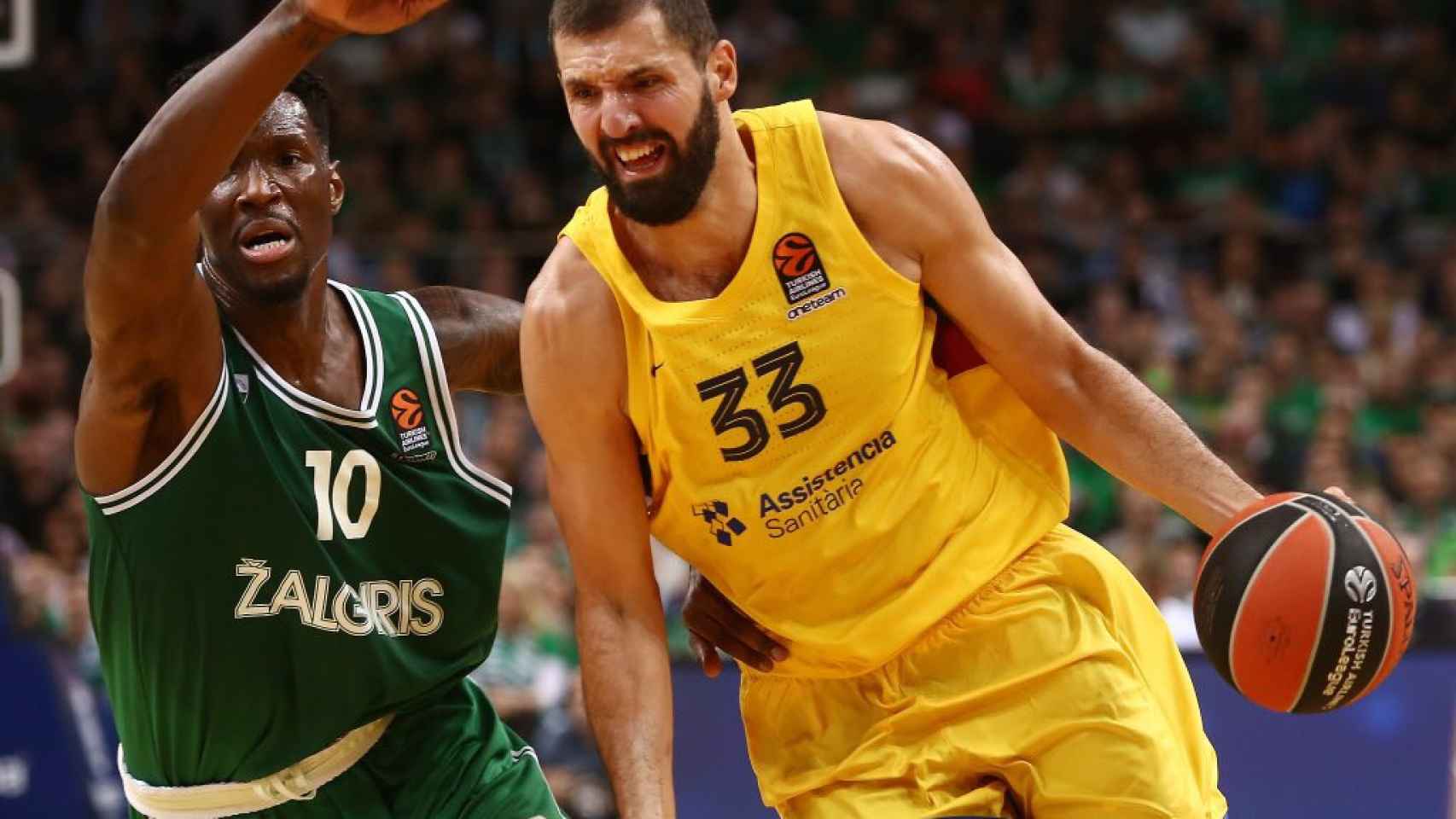 Mirotic, en una acción ante el Zalgiris | FCB