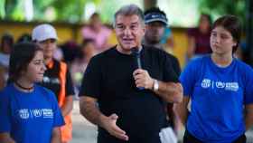 Joan Laporta, presidente del Barça, en Colombia durante un acto con ACNUR EFE