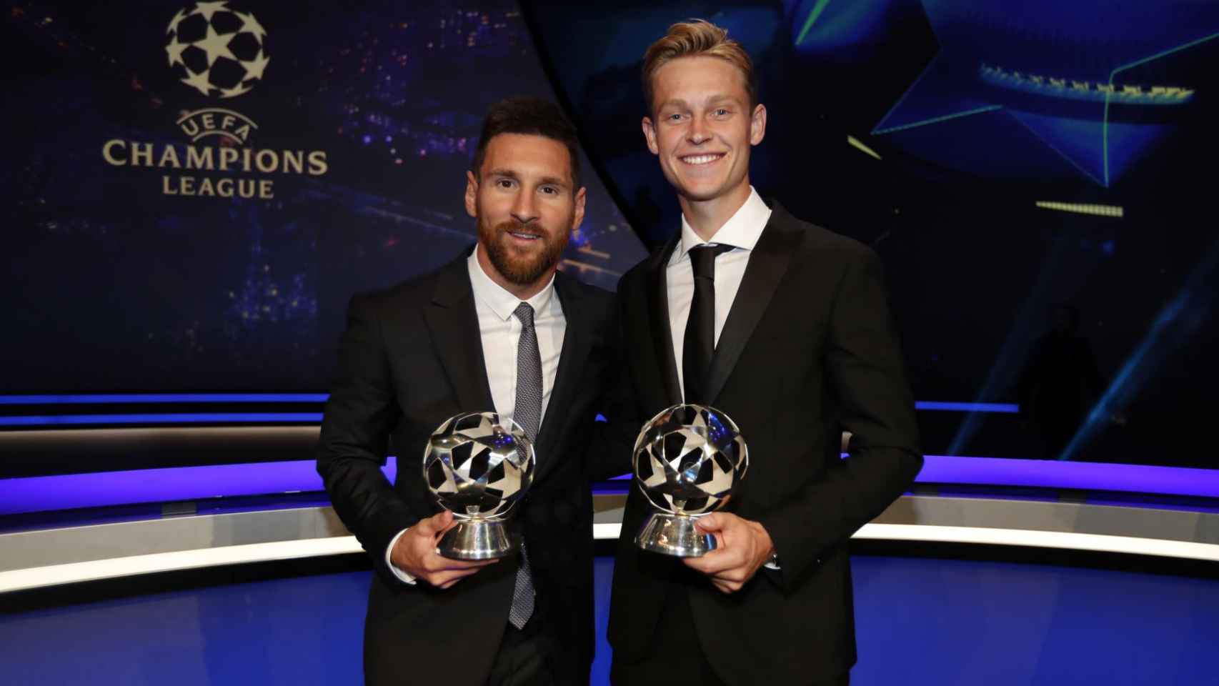 Messi y De Jong en el sorteo de la Champions / UEFA