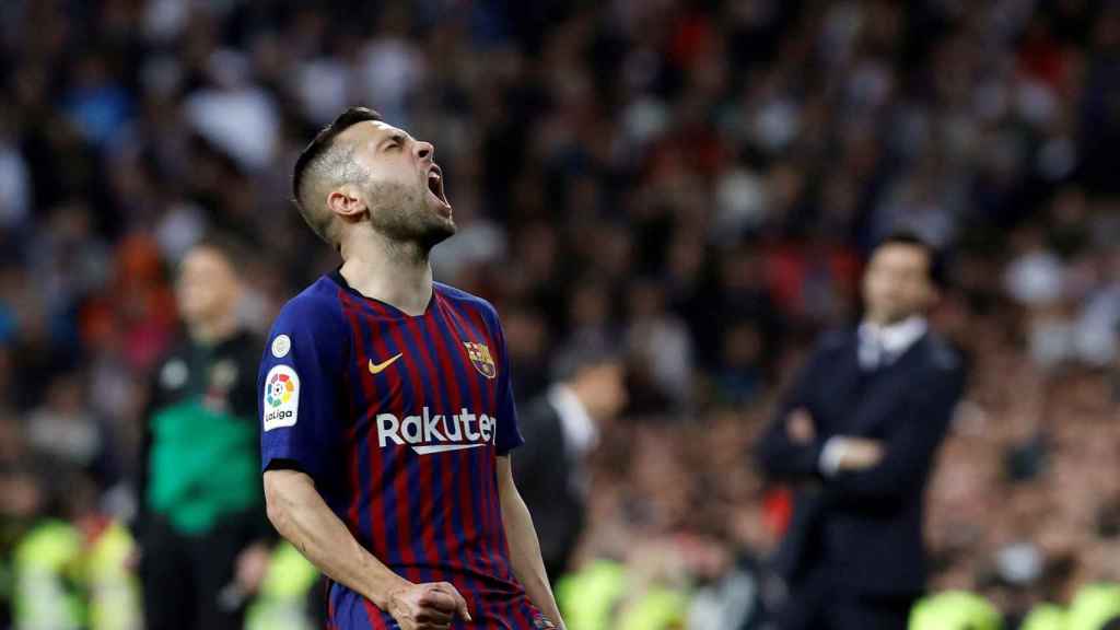 Una foto de Jordi Alba lamentándose de una ocasión / EFE