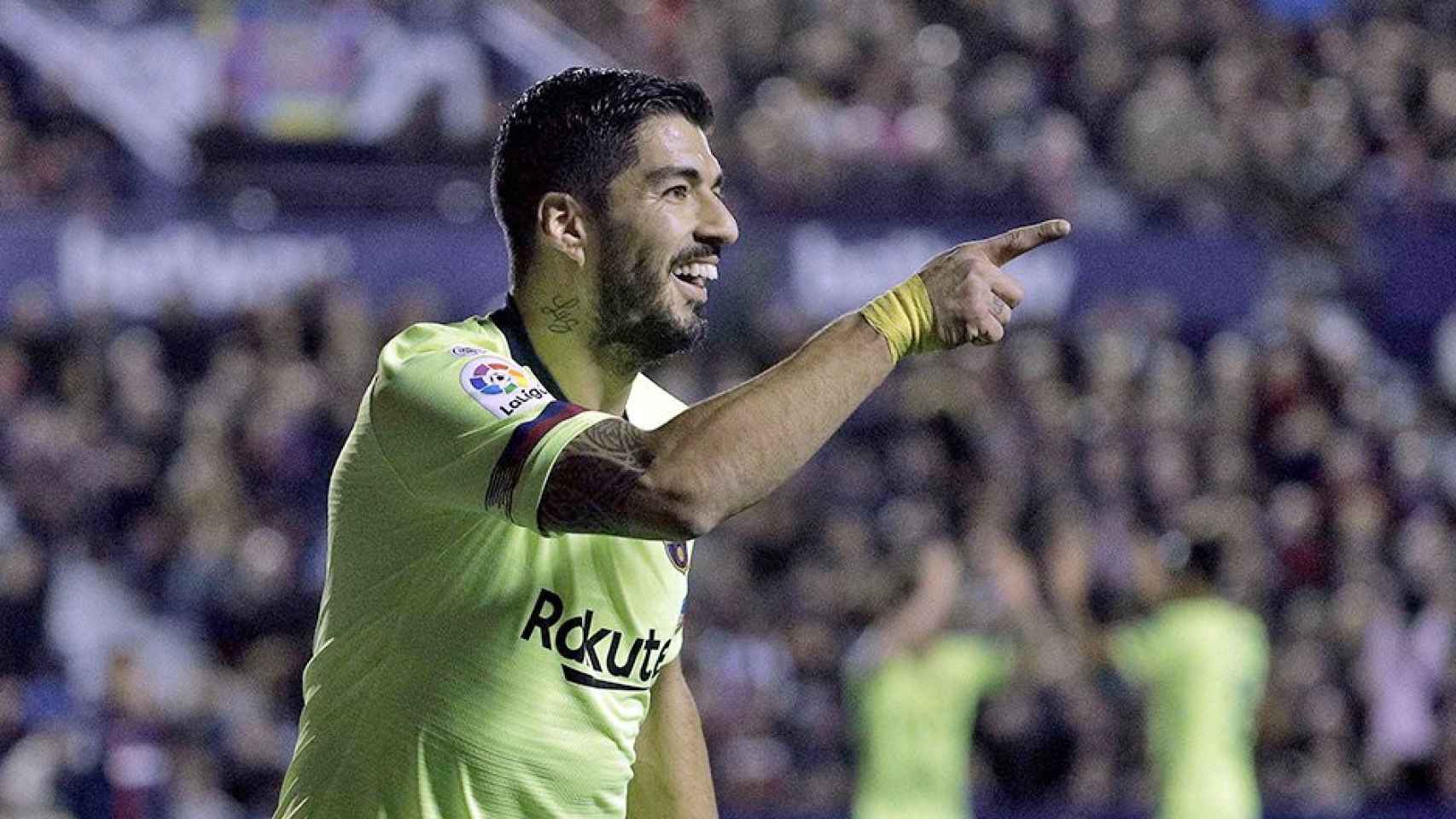 Luis Suárez en el Levante-Barça / EFE