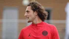 Adrien Rabiot durante un entrenamiento del PSG / INSTAGRAM