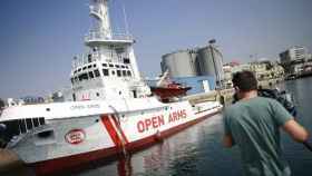 Un barco de Proactiva Open Arms, ahora en peligro, en una imagen de archivo / EFE