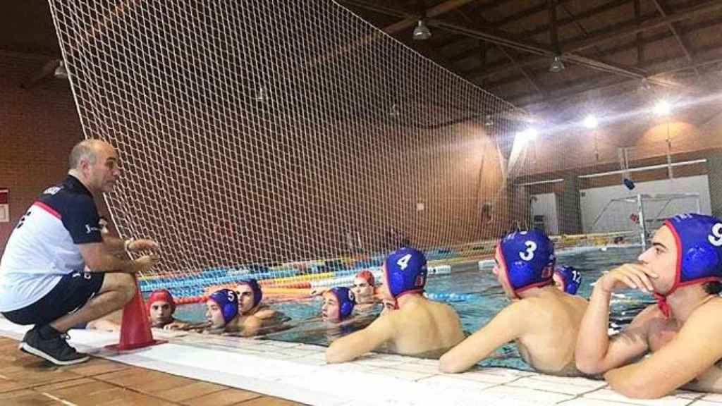 Polideportivo Marina Besòs, que se hundió en 2016 y tuvo que ser rescatado por el Ayuntamiento de Sant Adrià / CG