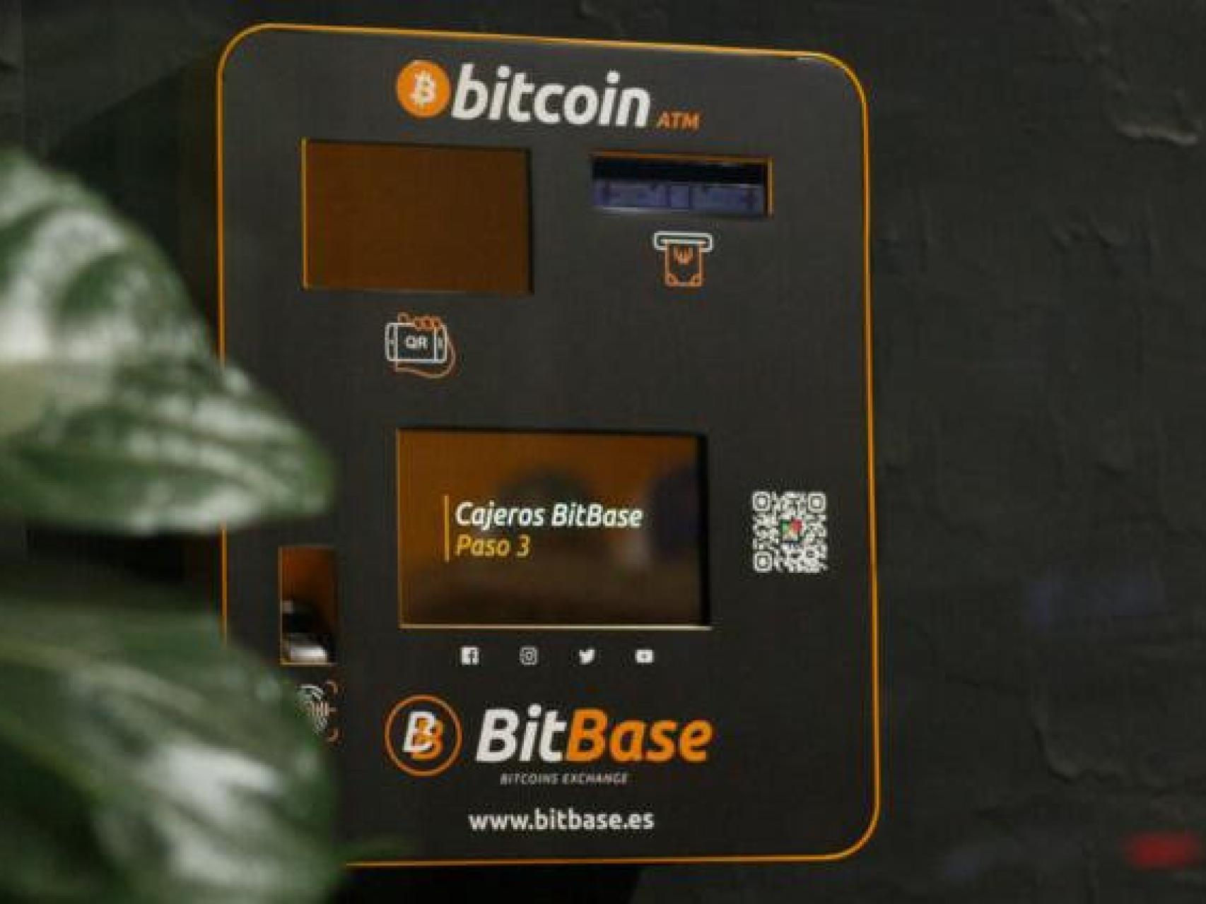 Las discotecas de moda Sutton y Gatsby instalan cajeros de criptomonedas