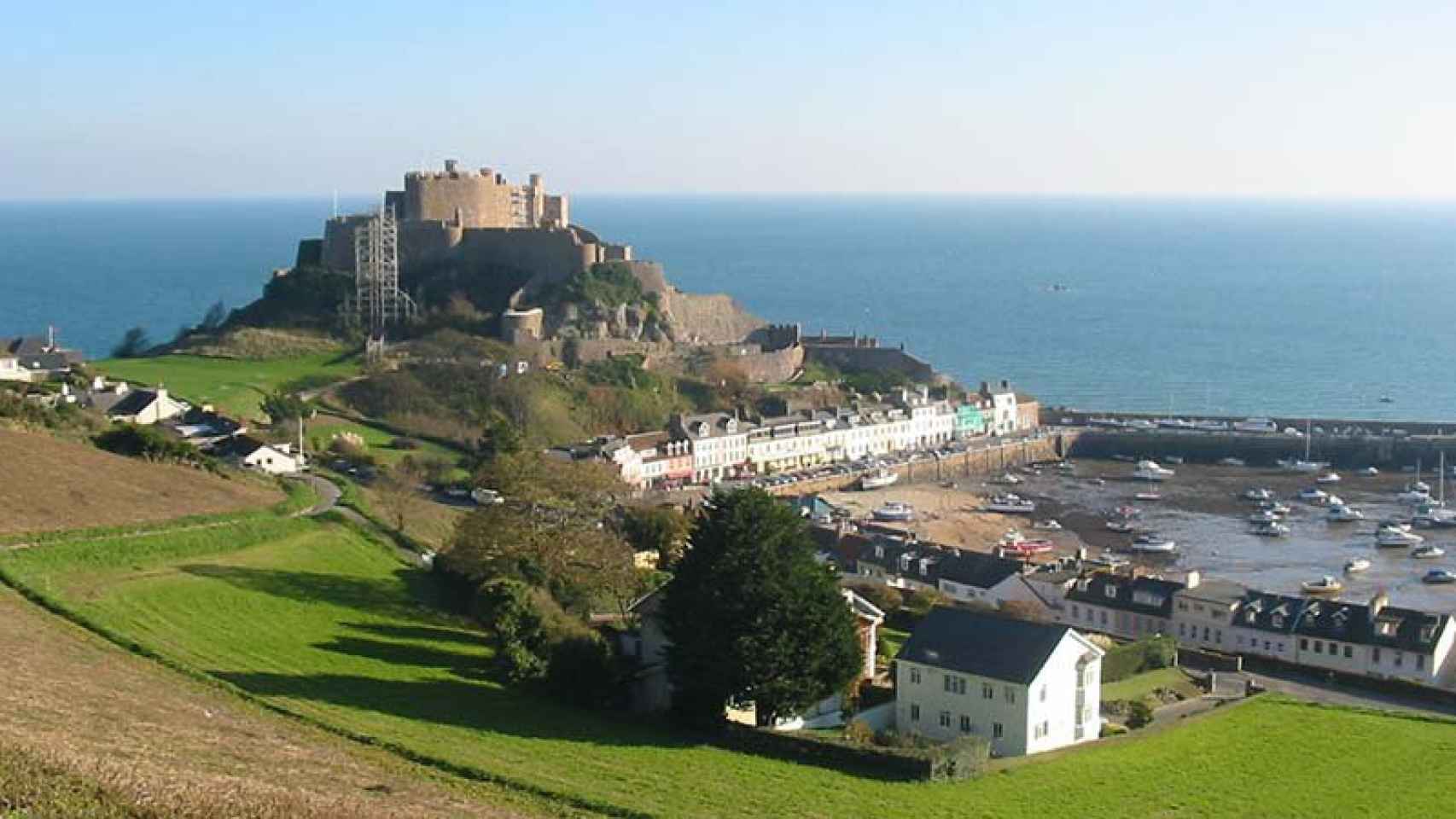 Jersey, isla británica situada a 22 kilómetros de Francia, considerada paraíso fiscal.