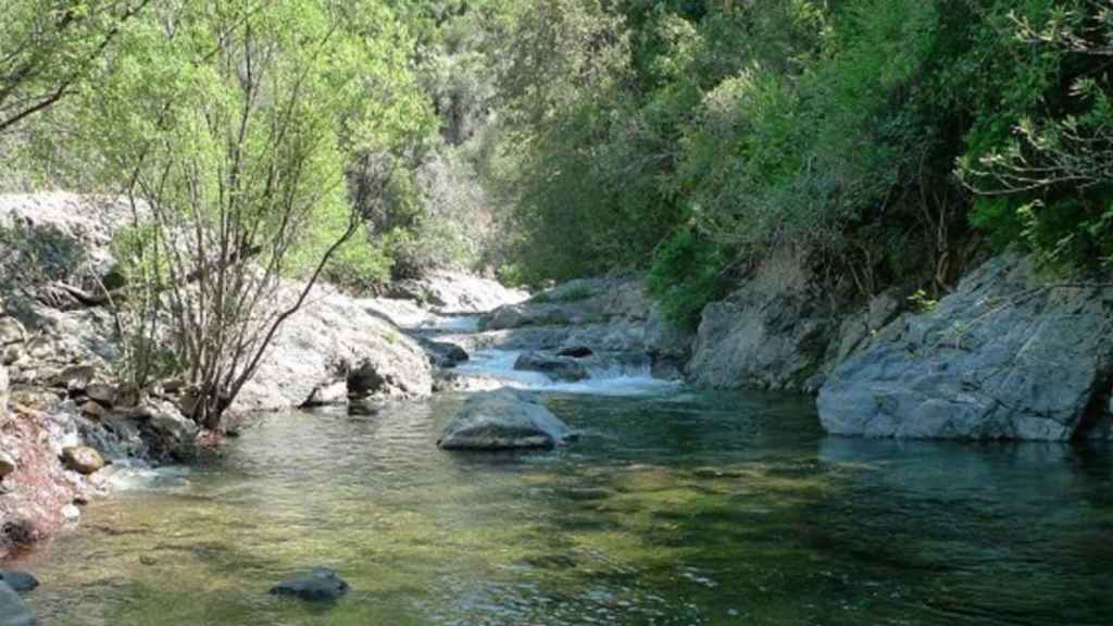 Ruta del río verde / AYUNTAMIENTO DE ISTÁN