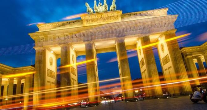 Puerta de Brandenburgo en Berlín / PXHERE