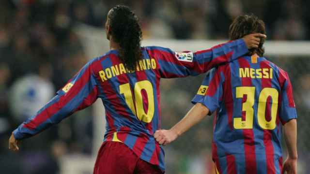 Una foto de Ronaldinho y Leo Messi en el Barça / REDES