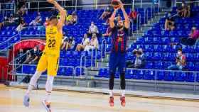 Mirotic, en una acción ante el Tenerife en la Liga ACB / FCB