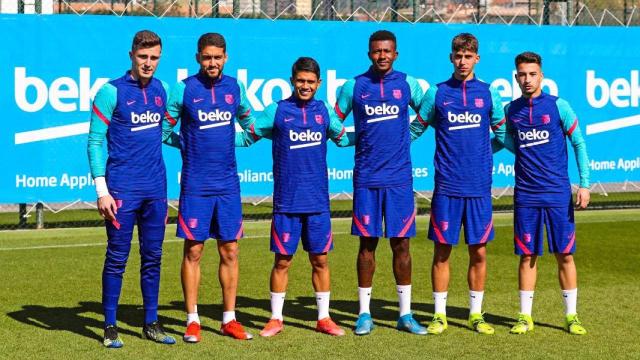 Los seis jugadores de categorías inferiores que han subido a entrenar con el primer equipo / FC Barcelona