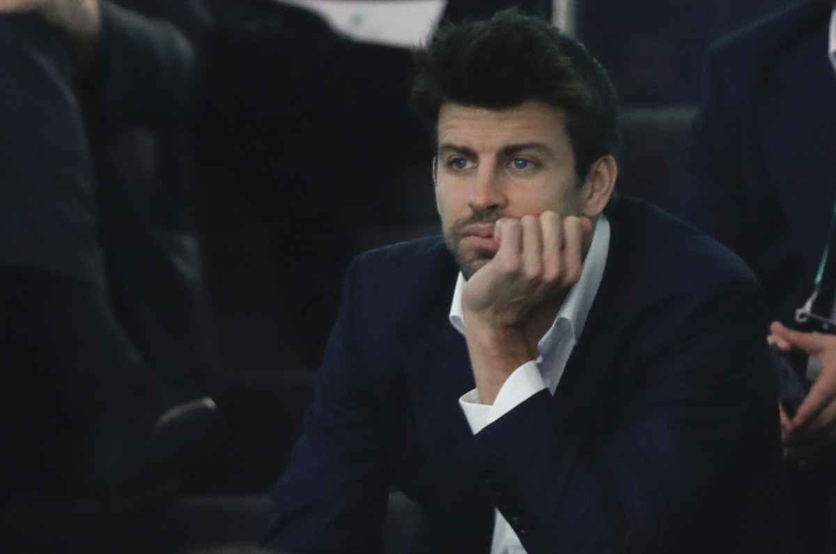 Gerard Piqué, presenciando la final de la Davis Cup 2022 antes de hundir el negocio / EFE