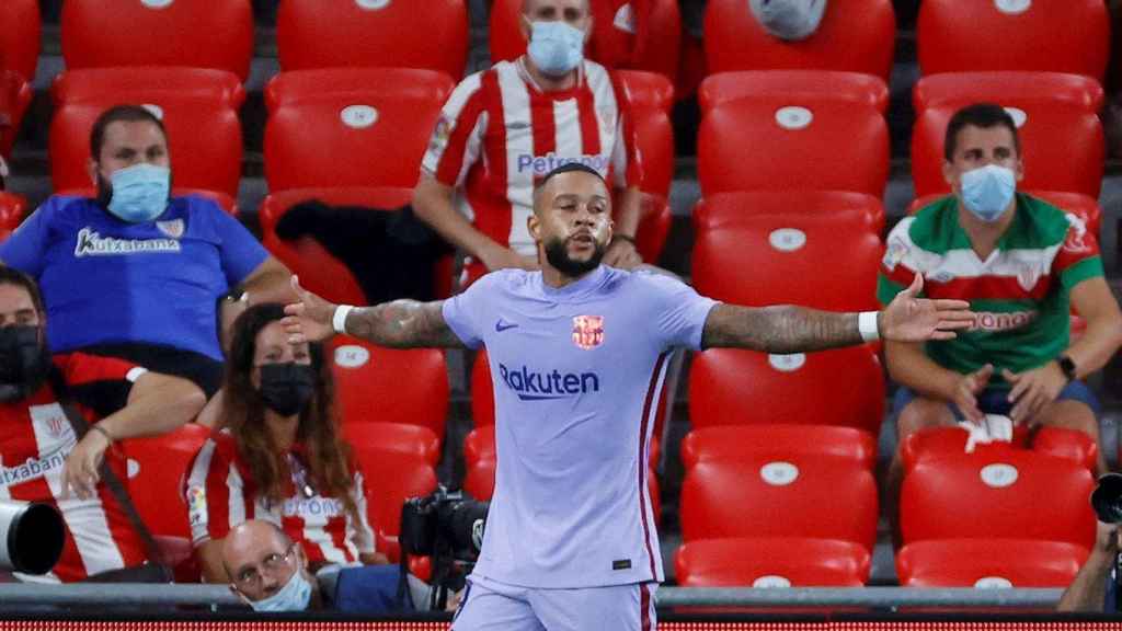 Memphis celebra su gol ante el Athletic Club en San Mamés / EFE